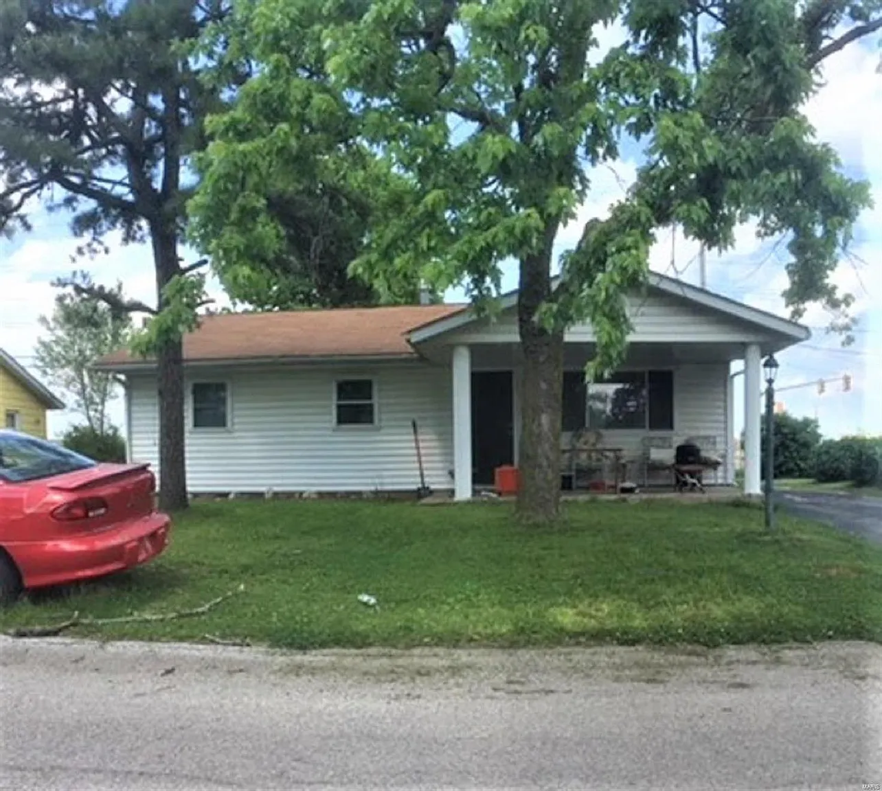 1713 Theodore Ln photo 1