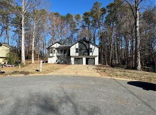 2520 Deerfield Dr NW, Marietta, GA 30144