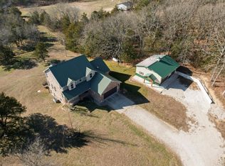 5389 E Farm Road 52, Fair Grove, MO 65648