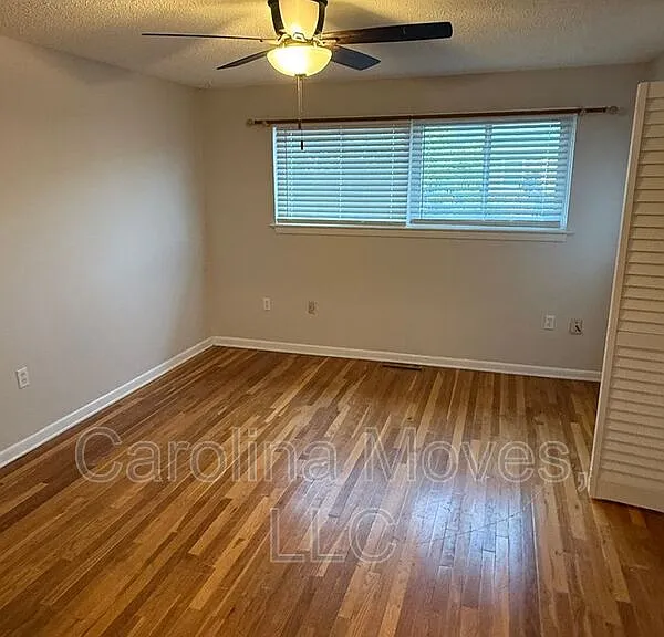 2530 E North St #13-G — Photo 9