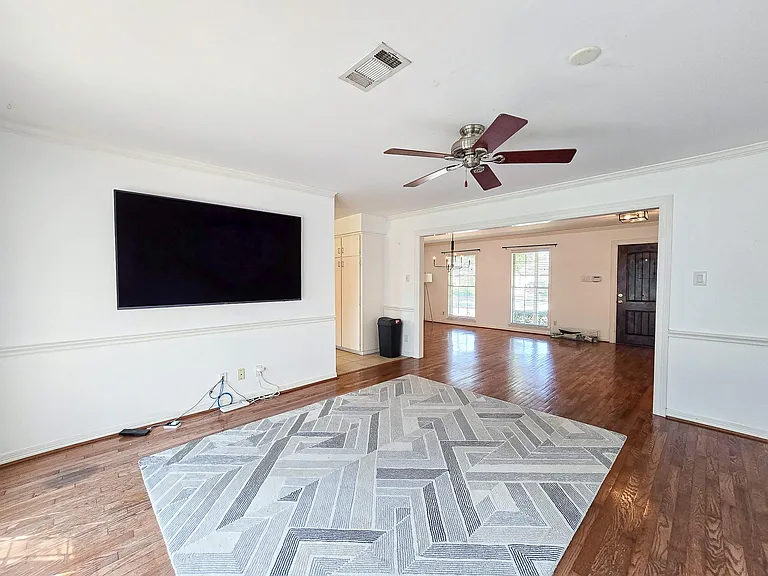 9507 Meadowbriar Ln — Photo 22