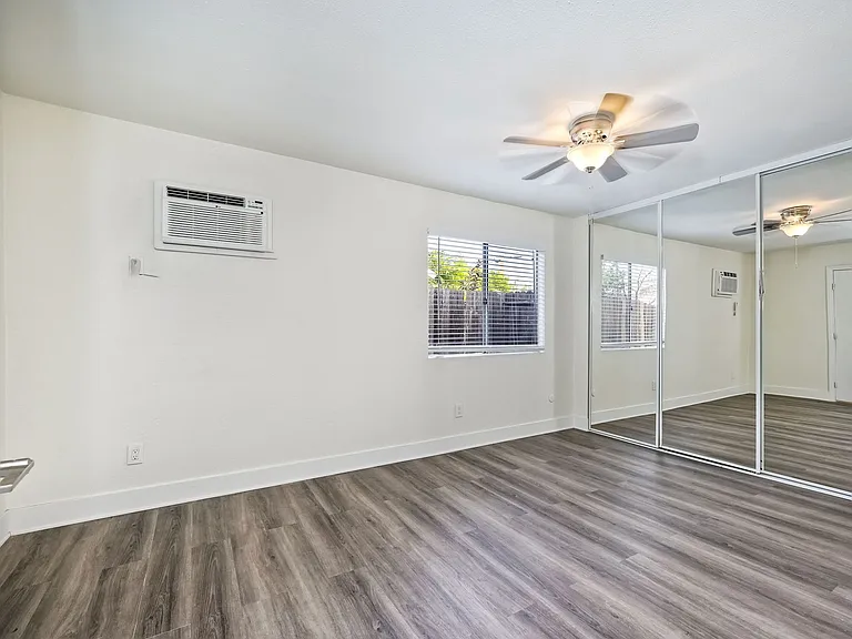 552 Van Houten Ave #A — Photo 14