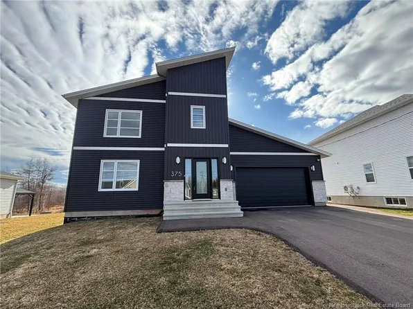 375 Glengrove Rd, Moncton, NB E1A 9S7
