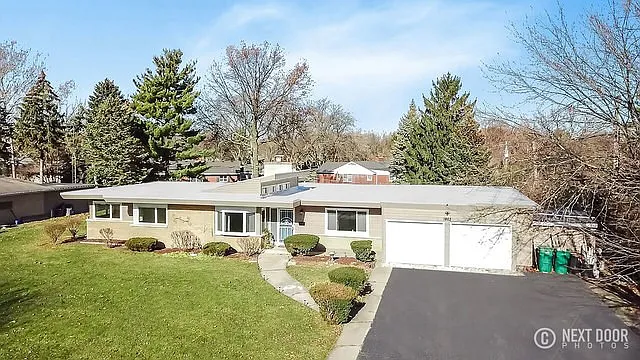 1803 W Acres Rd photo 1