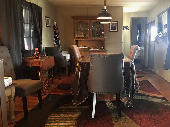 4th image of 19 Stephens Ave