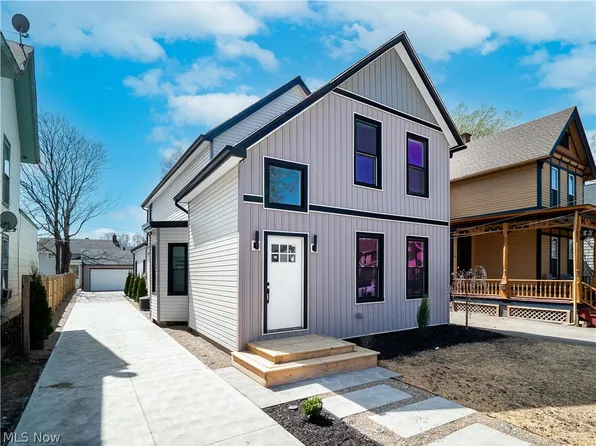 1807 Brevier Ave, Cleveland, OH 44113