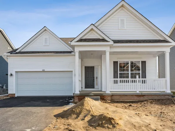 955 Heimat Haus Dr, Grove City, OH 43123