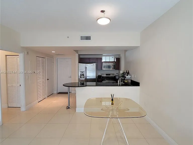 7290 SW 90th St #403 — Photo 8