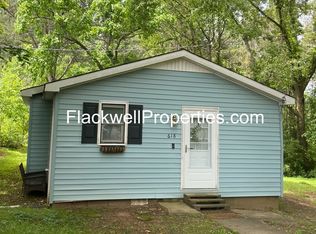 618 Canton Rd, Cumming, GA 30040