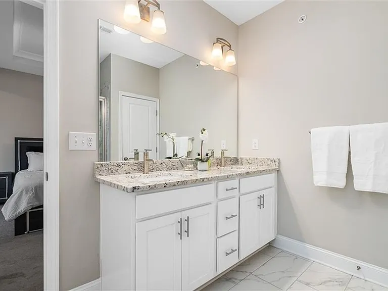 2641 Blackburn Ct — Photo 5