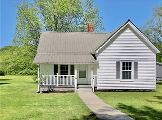 26 E Central Ave, Iva, SC 29655