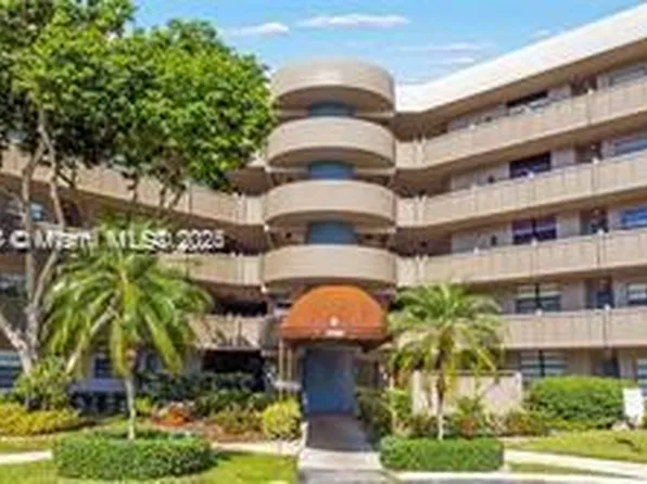 901 Colony Point Cir APT 217, Pembroke Pines, FL 33026