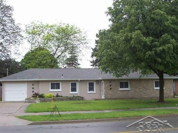 1717 Brockway St, Saginaw, MI 48602