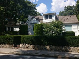 305 Walnut St, Brookline, MA 02445