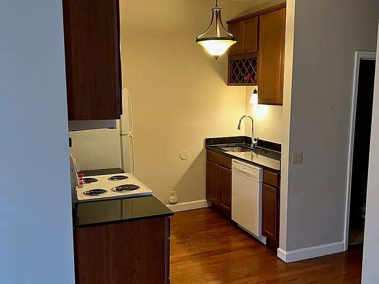 3833 Flad Ave #B — Photo 5