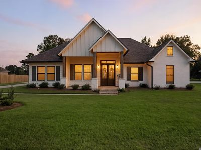 7282 Riverbank Dr, Denham Springs, LA, 70706