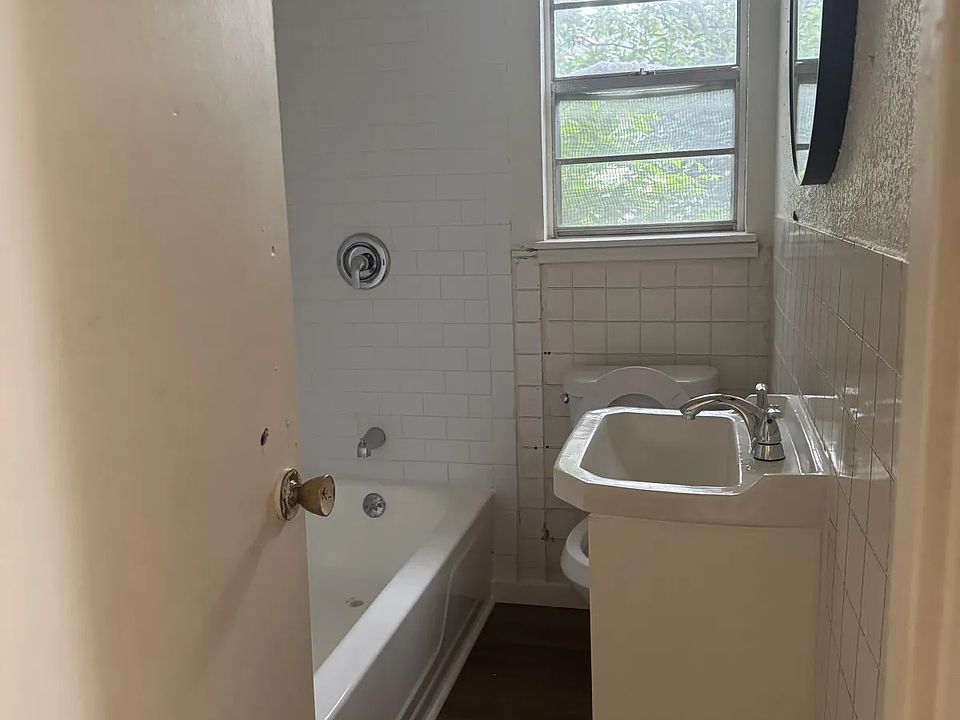 2nd image of 1230 Denver Blvd