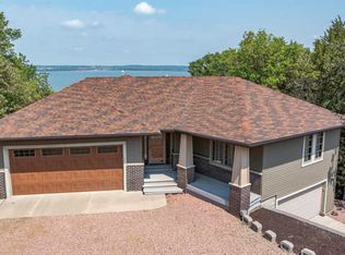 18 Timberline Trl, Crofton, NE 68730