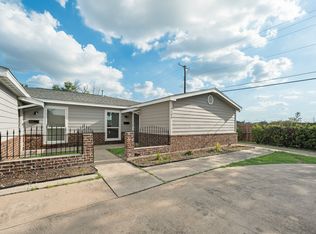 5300 Wooten Dr, Fort Worth, TX 76133