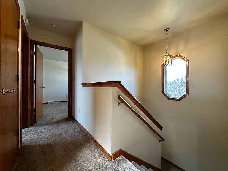1525-1527 Okeefe Rd — Photo 22
