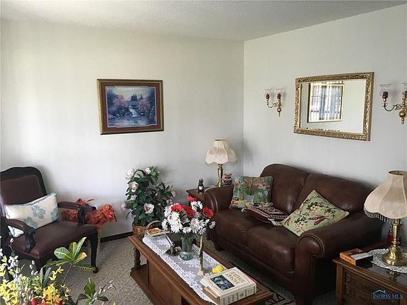 4th image of 224 Palmer Ln