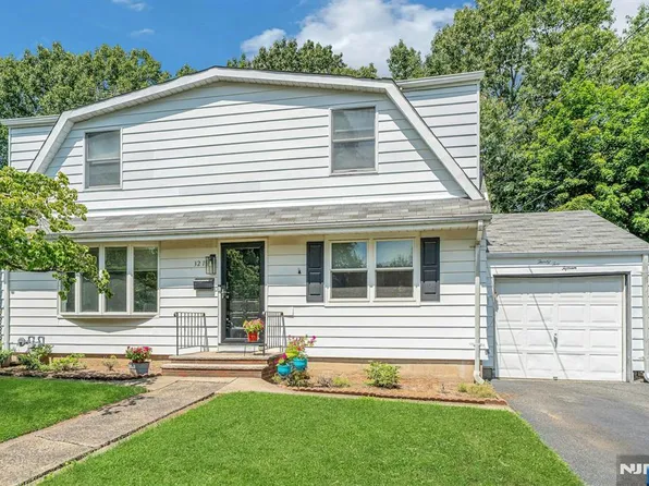 32-15 Southern Dr, Fair Lawn, NJ 07410
