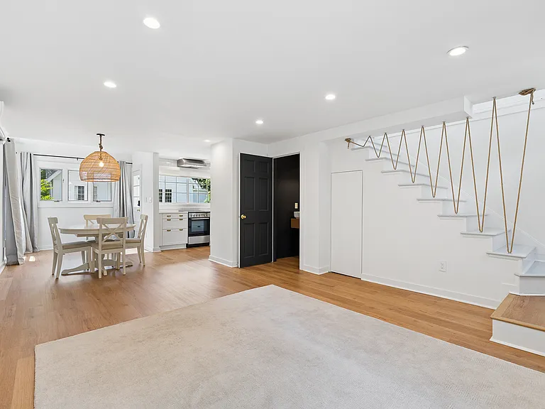 20 Westminster Dr NE #1/2 — Photo 12