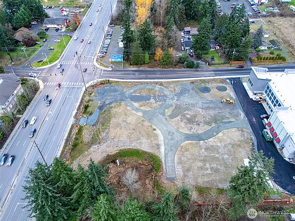 5th image of 15215 Canyon Road E