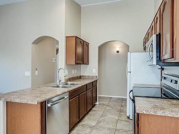 2nd image of 21077 N Alexis Ave