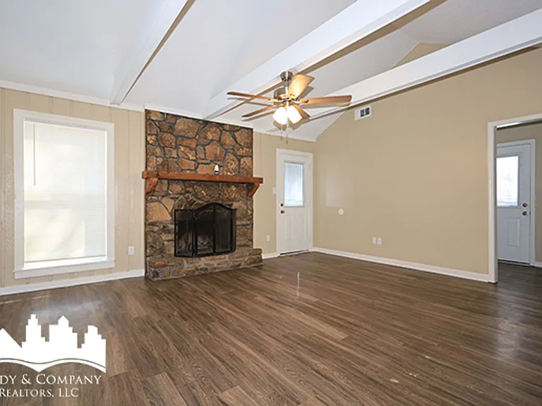 2692 Dromedary Dr — Photo 5