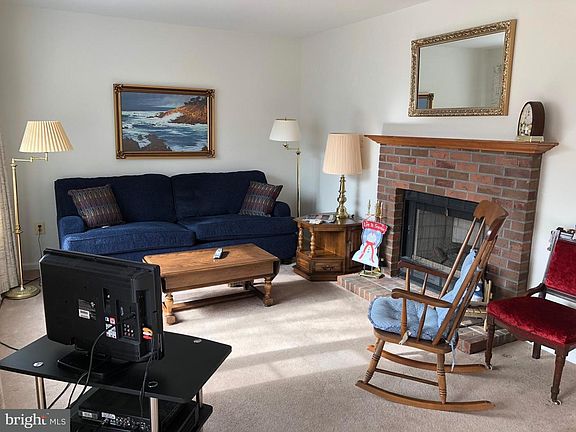 2nd image of 11180 Brunswick Pl