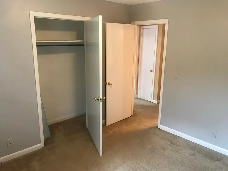 4614 Forest Ridge Dr — Photo 18
