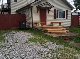 2811 Curvey St, Godfrey, IL 62035