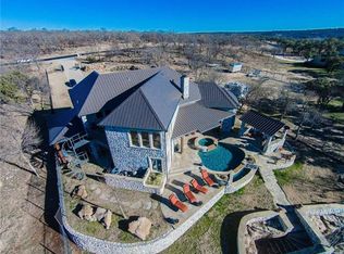 261 Ridgeline Dr, Chico, TX 76431