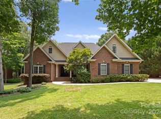 5888 Johnson Rd, Lake Wylie, SC 29710