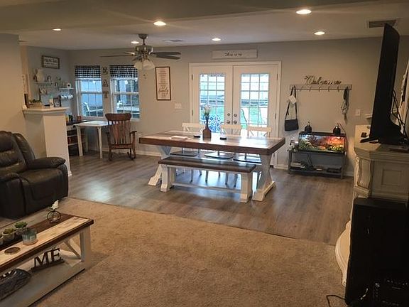 4th image of 6541 Tabor St
