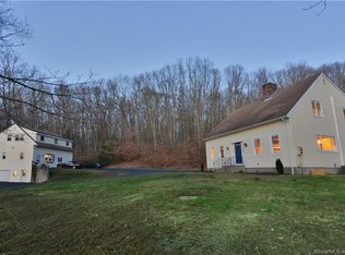 65 Covell Rd, Pomfret Center, CT 06259