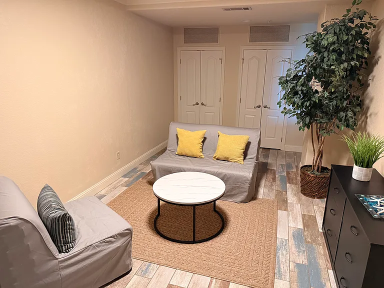 201 W Capricorn Dr #N102 — Photo 15
