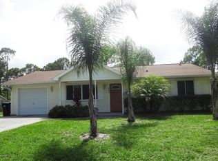 890 Cornelia Ave SE, Palm Bay, FL 32909