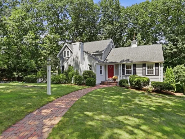 2 Olde Lyme Rd, Winchester, MA 01890