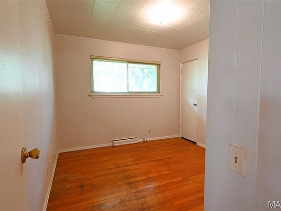 5th image of 751 Peal Dr