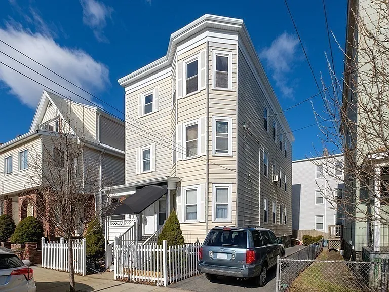 78 Mills St #1 — Photo 20