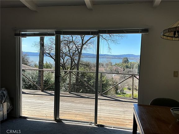 3rd image of 4160 Lakeview Dr