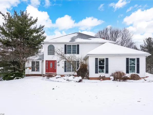 7030 Lassiter Dr, Cleveland, OH 44129