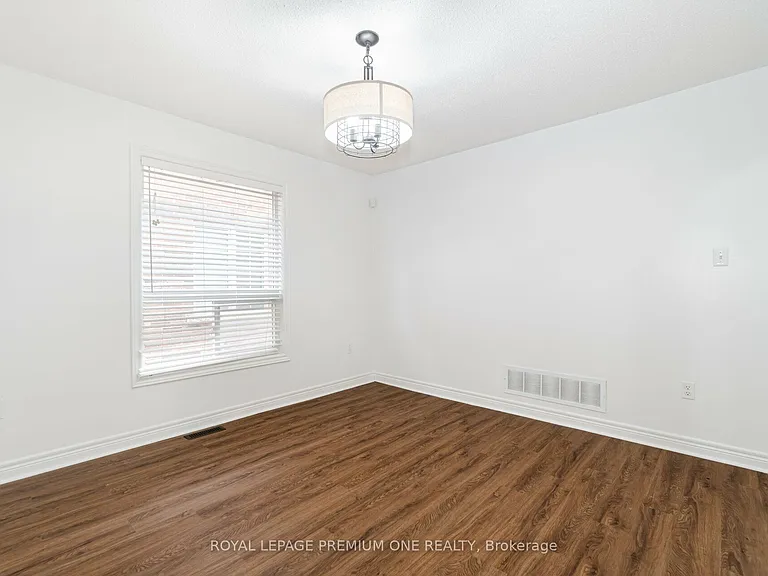 48 Devonwood Dr — Photo 9