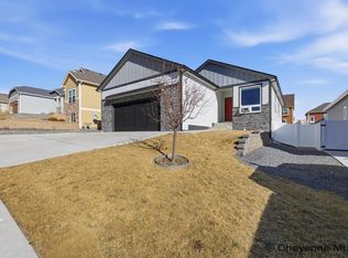 5237 Shadow Rock Dr, Cheyenne, WY 82009