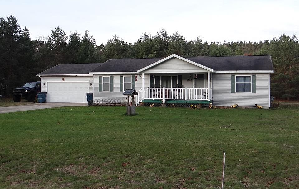 1st image of 2158 Lakes North Dr
