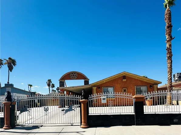 5211 Gloucester Cir, Las Vegas, NV 89122