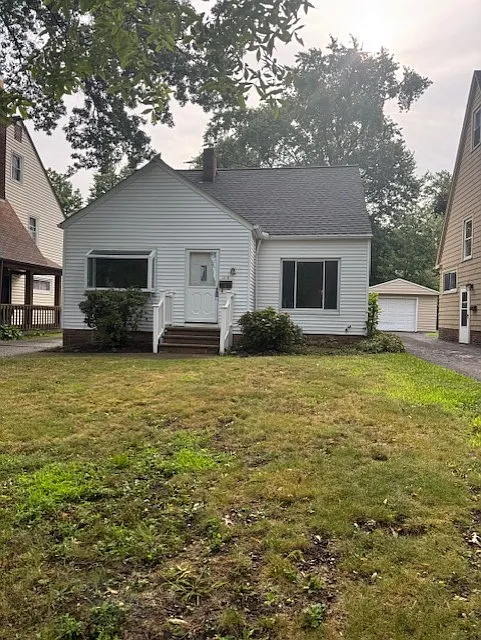 1305 Plainfield Rd photo 1