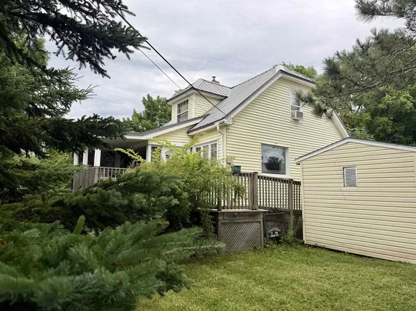 790 Trenton Rd, New Glasgow, NS B2H 2M8